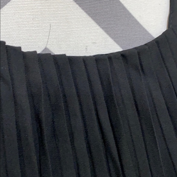 SPAGHETTI STRAP RUCHED DESIGN TOP - Picture 6 of 8